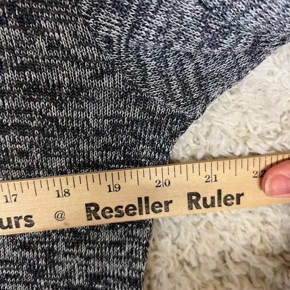 Star Wars Darth Vader Tunic Sweater Womens Medium Gray Black Sparkle Metallic - Picture 6 of 8